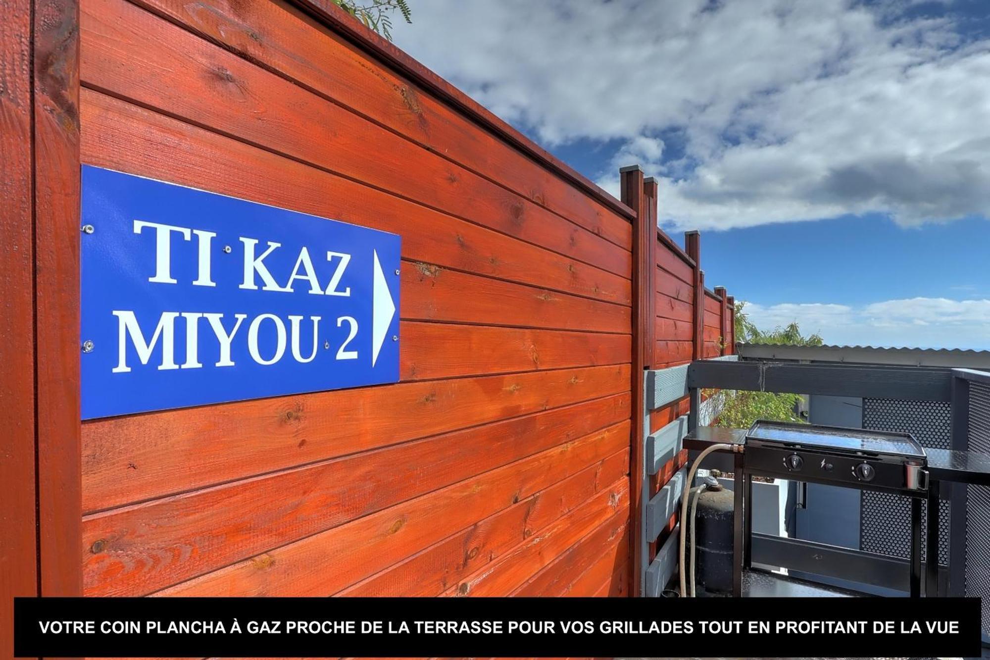 Appartement 3 Etoiles Sauna Vue Superbe Ti Kaz Miyou 2 La Possession Exterior foto